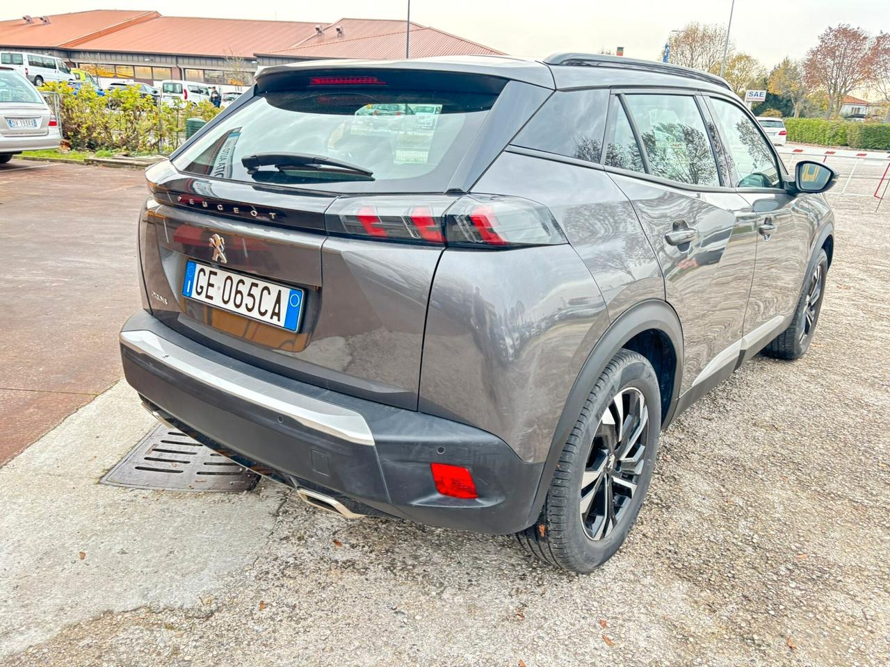 Peugeot 2008 PureTech 130 S&S EAT8 Style