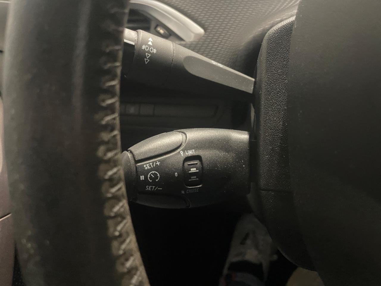 Peugeot 2008 BlueHDi 100 Active Perfetta !