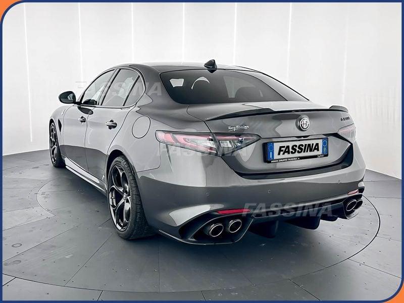 Alfa Romeo Giulia Giulia 2.9 V6 Bi-Turbo AT8 Quadrifoglio