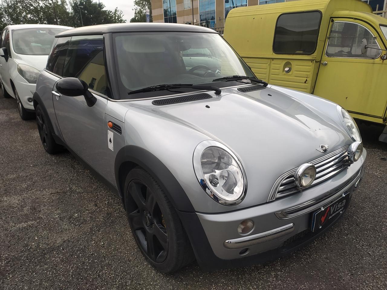 Mini 1.6 benzina 16V One #GM