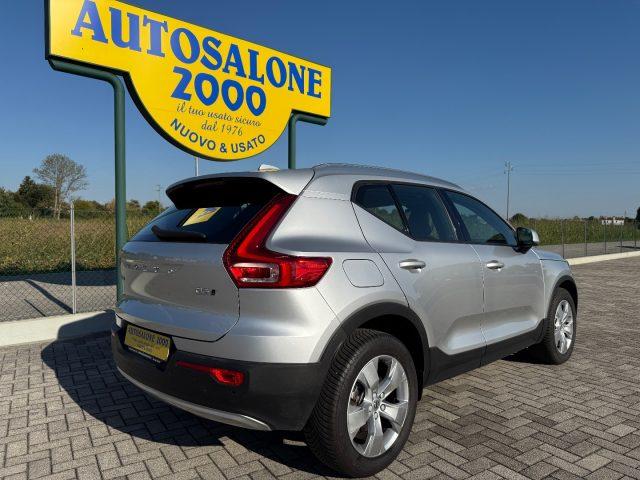 VOLVO XC40 D3 AWD Geartronic Momentum
