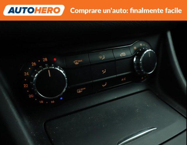 MERCEDES-BENZ GLA 200 d Automatic Sport