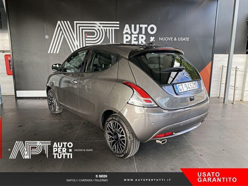 Lancia Ypsilon Ypsilon 1.0 firefly hybrid Platino s&s 70cv