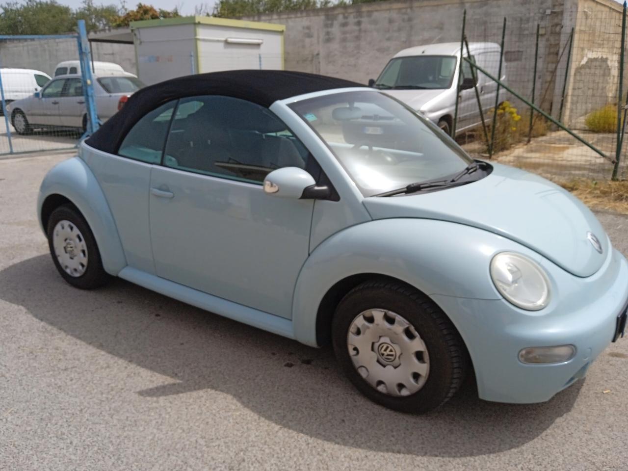 Volkswagen New Beetle 1.6 Cabrio