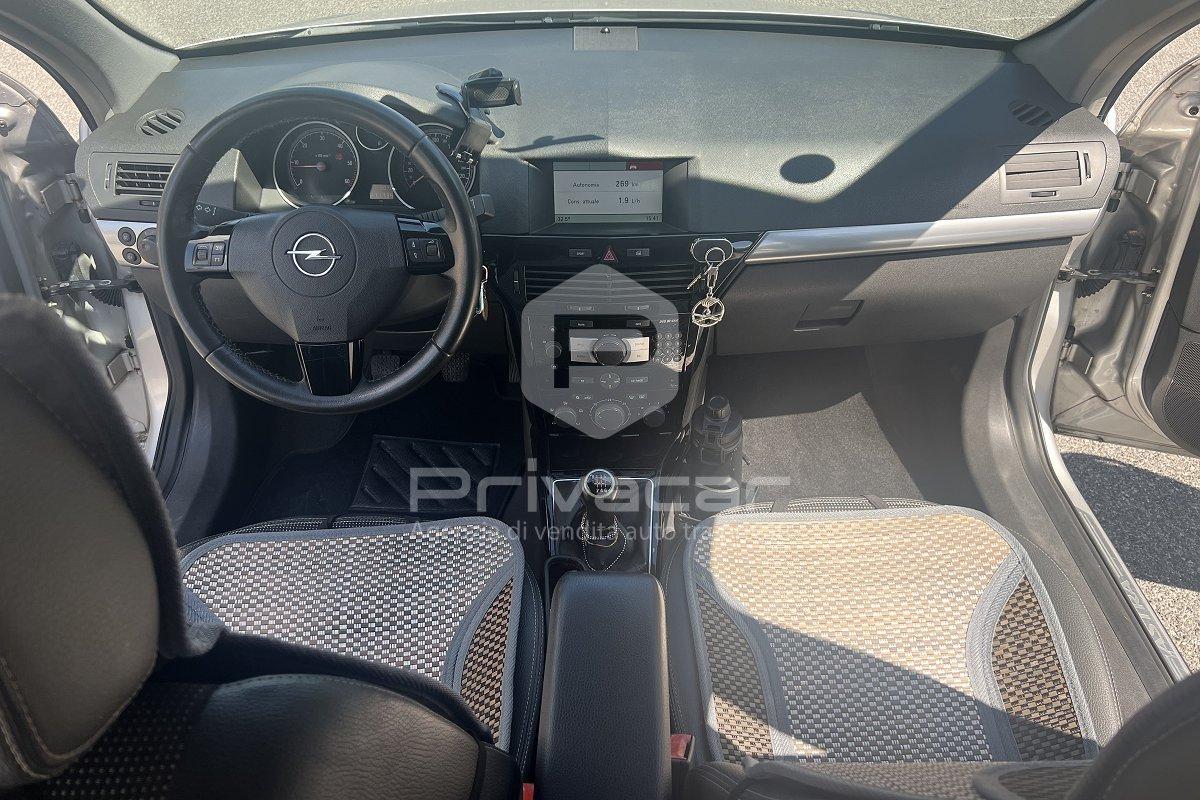 OPEL Astra 1.9 CDTI 120CV Station Wagon Cosmo