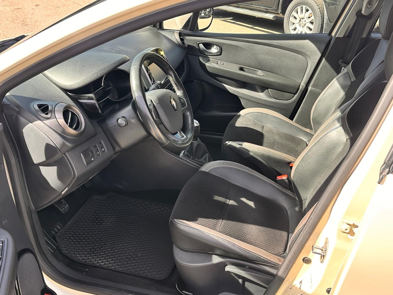 Renault Clio dCi 90 cv start e stop