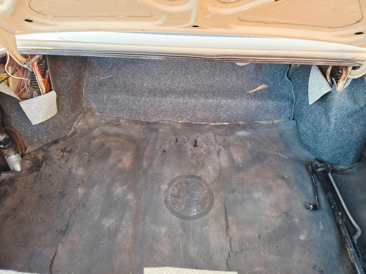 Alfa Romeo 2000 berlina