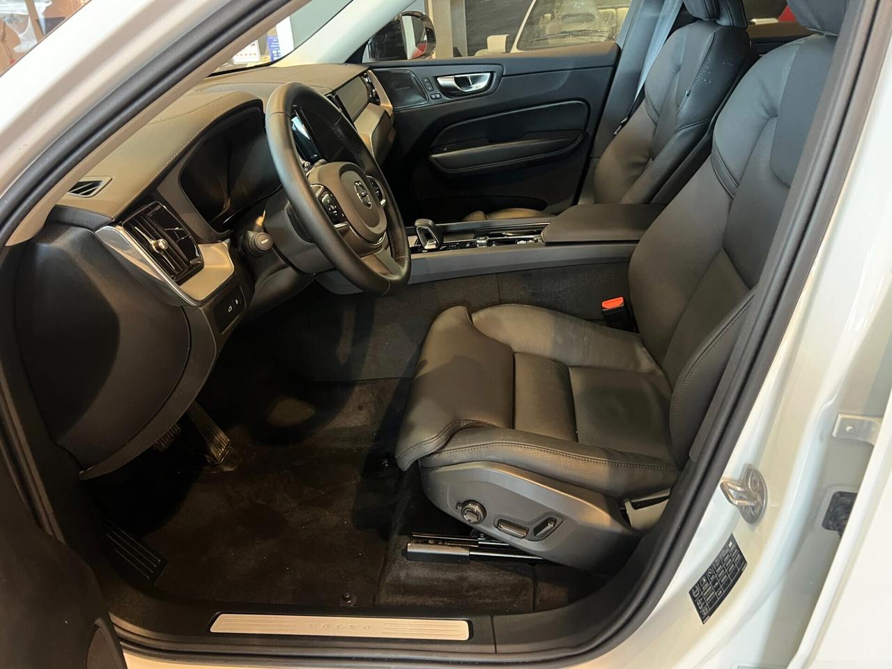 Volvo XC 60 T6 Plug-in hybrid AWD /DA RIPRISTINARE