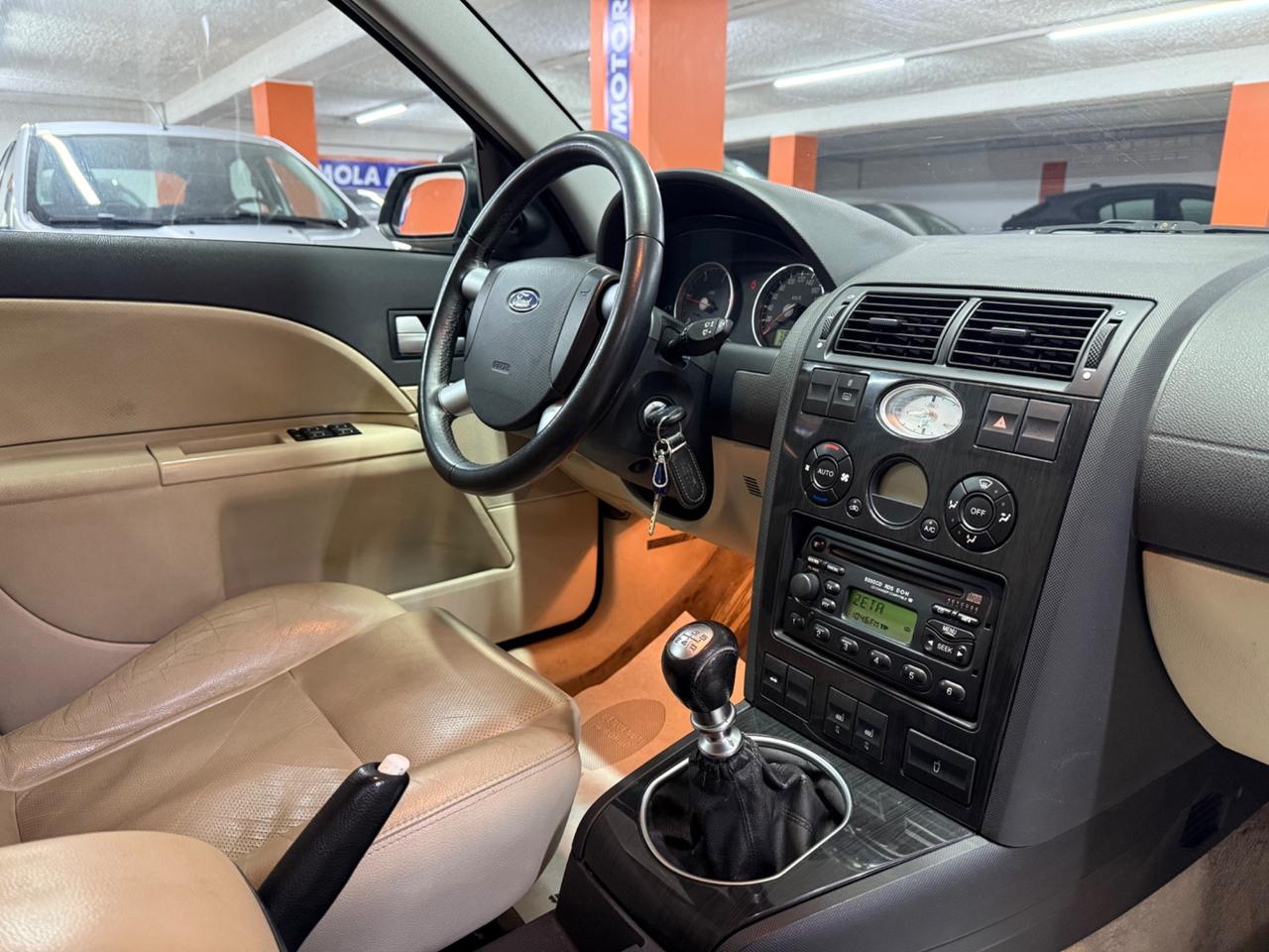 Ford Mondeo 2.0 TDDi cat SW Ghia - 116CV