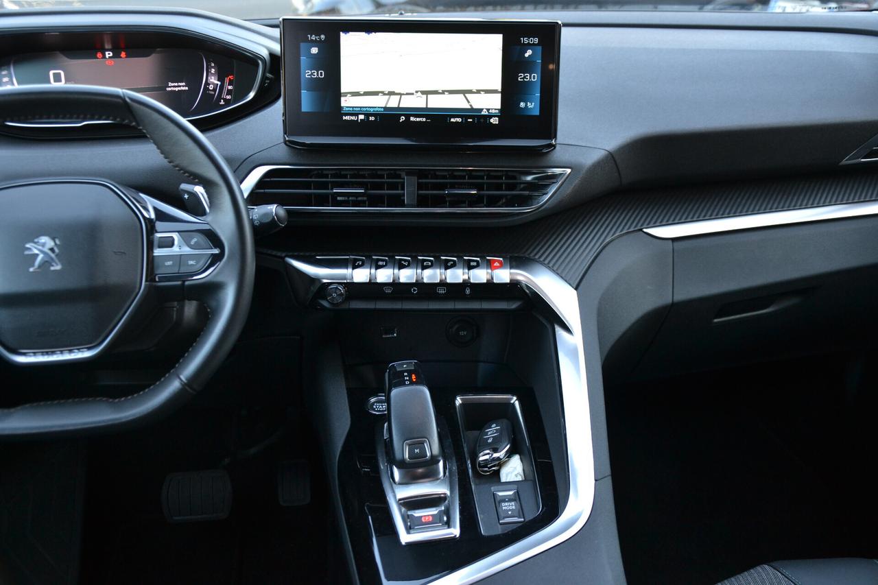 Peugeot 5008 1.5 HDi 130CV 7POSTI AUT.+NAV+LED+RCAM+PELLE+PDC