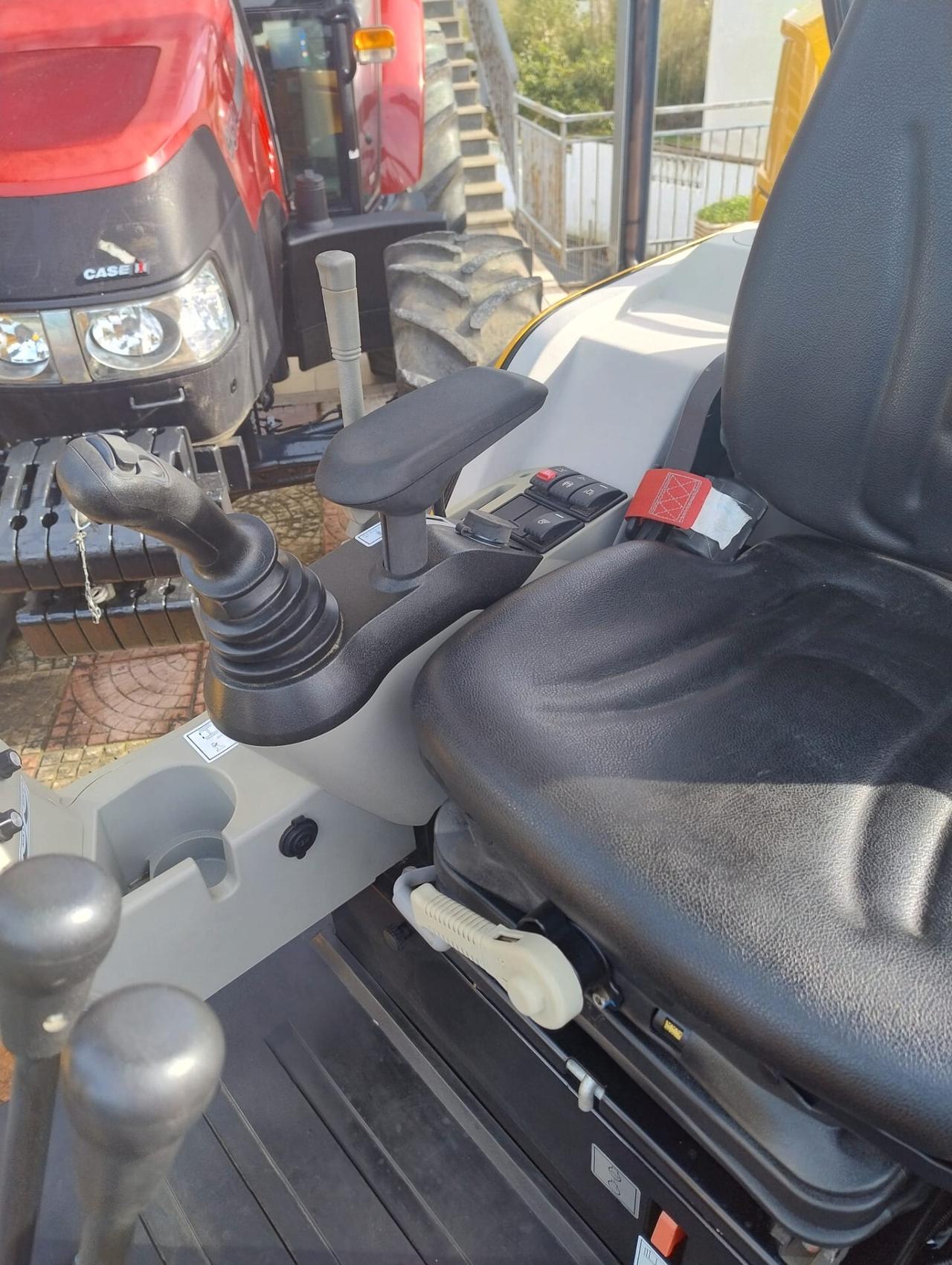 Escavatore Nuovo LiuGong 9018F (18 Quintali)