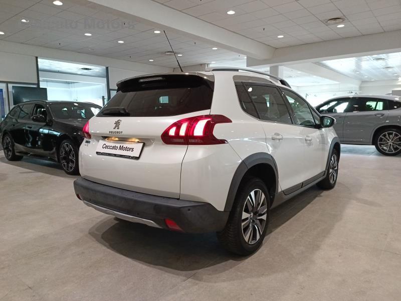 Peugeot 2008 1.5 BlueHDi Allure