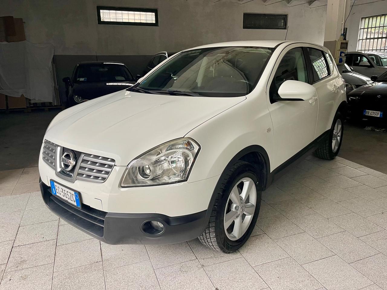 Nissan Qashqai 2.0 dCi DPF Tekna
