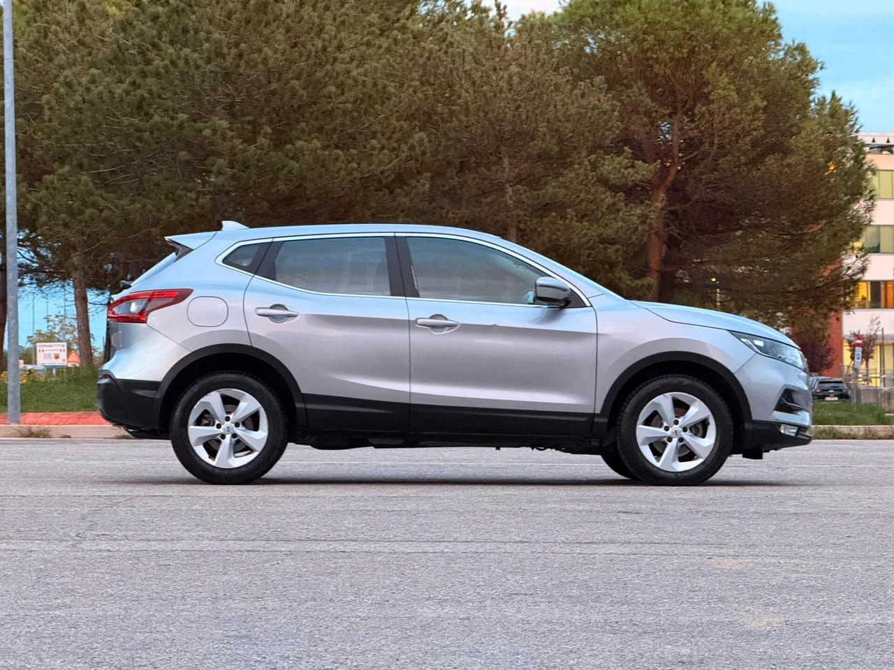 Nissan Qashqai 1.5 dCi 115 CV Tekna Garanzia 12 mesi