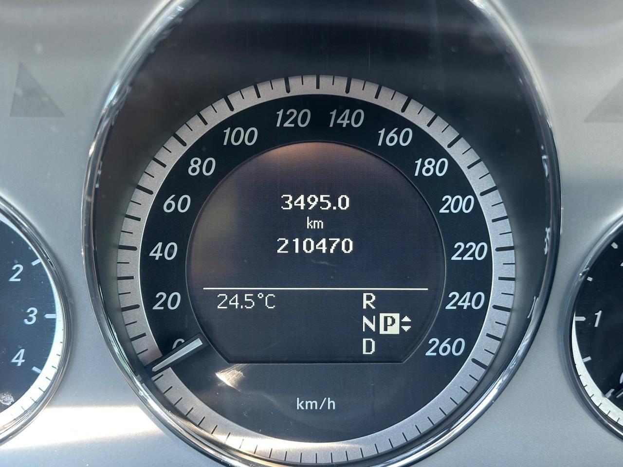 Mercedes-benz E 350 CDI BlueEFFICIENCY 4Matic Elegance