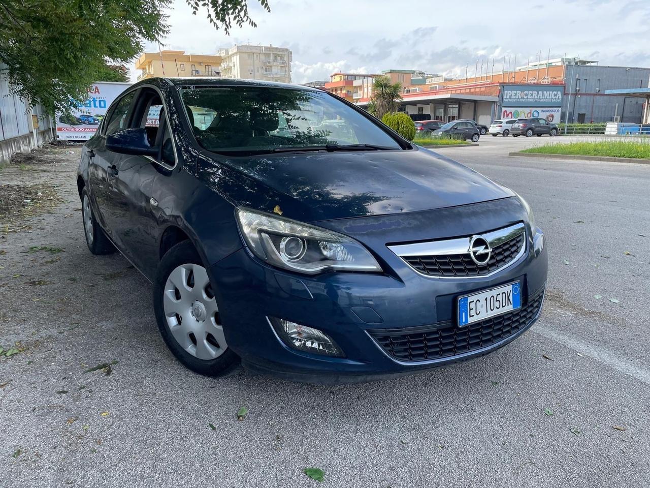 Opel Astra 1.6 Turbo 180CV Sports Tourer aut. Cosmo S