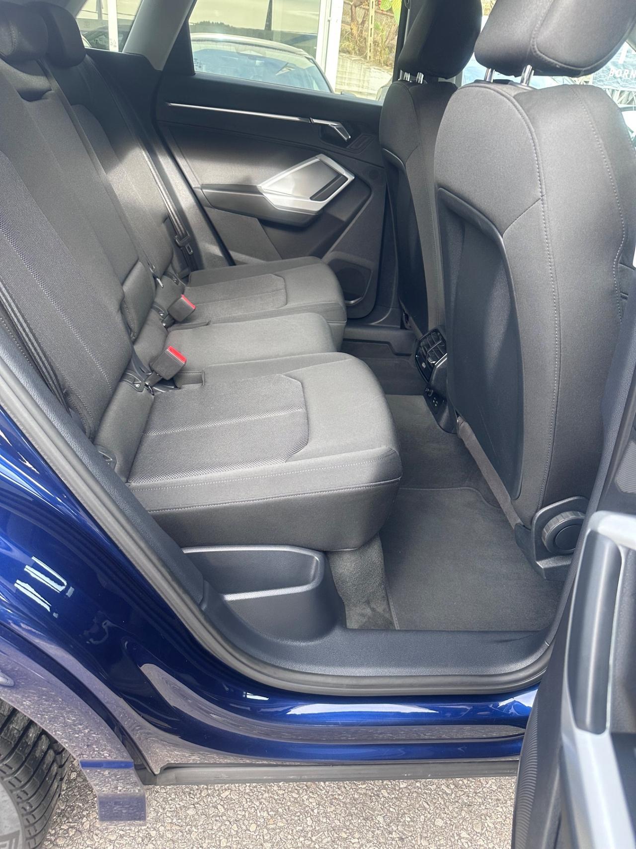 Audi Q3 35 TDI quattro S tronic line edition