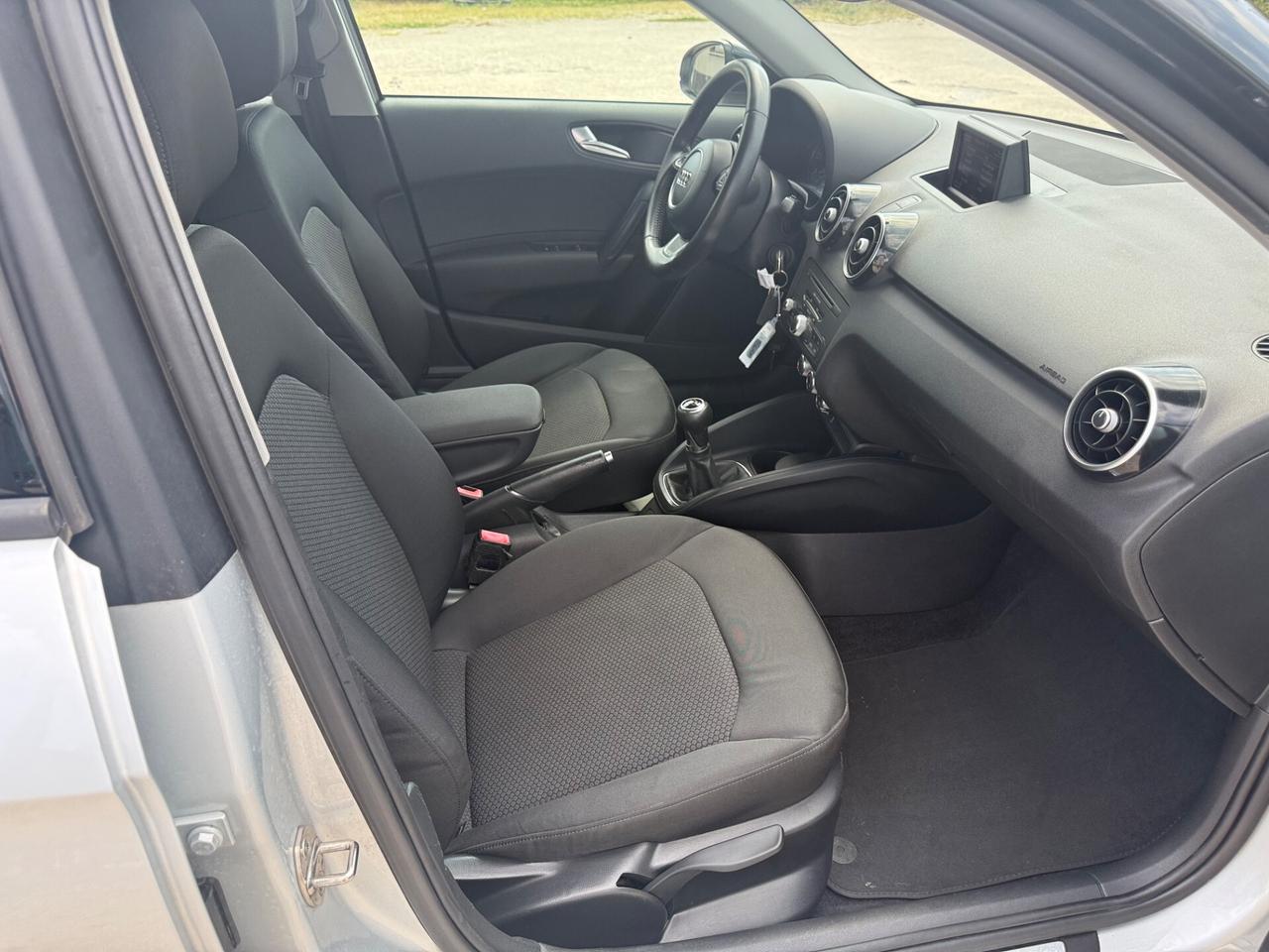Audi A1 SPB 1.6 TDI S line edition Uniprop Ok Neopaten