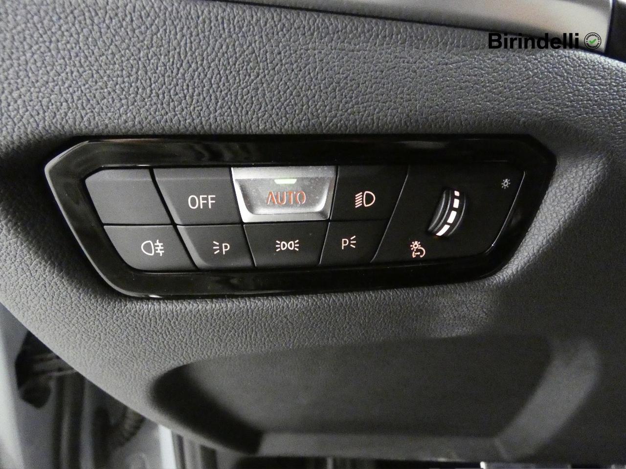 BMW Serie 3(G20/1-80/1) - 320d 48V xDrive Touring Msport Pro