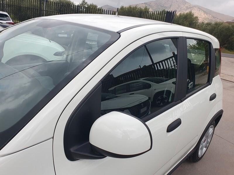 FIAT Panda MY24 1.0 FireFly S&S Hybrid 5Posti PARK