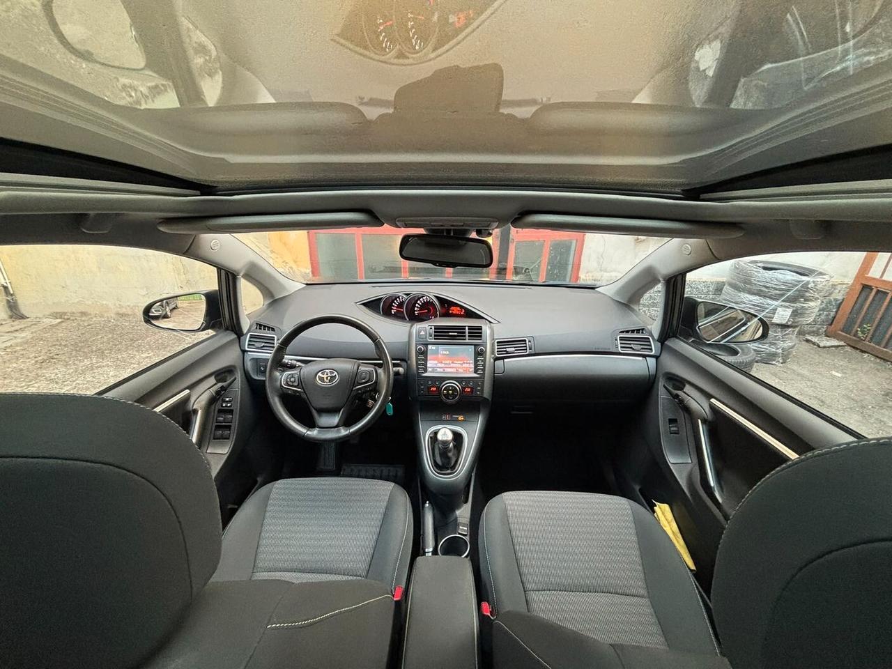 Toyota Verso 1.6 Style 5 posti * 59.000 KM *