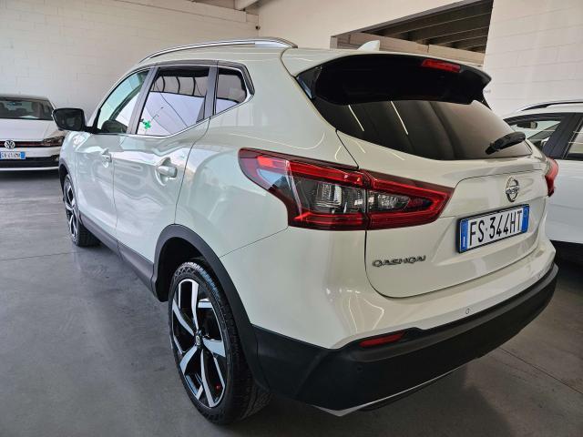 Nissan Qashqai 1.5 dci Tekna 110cv /tetto panoramico/telecamera