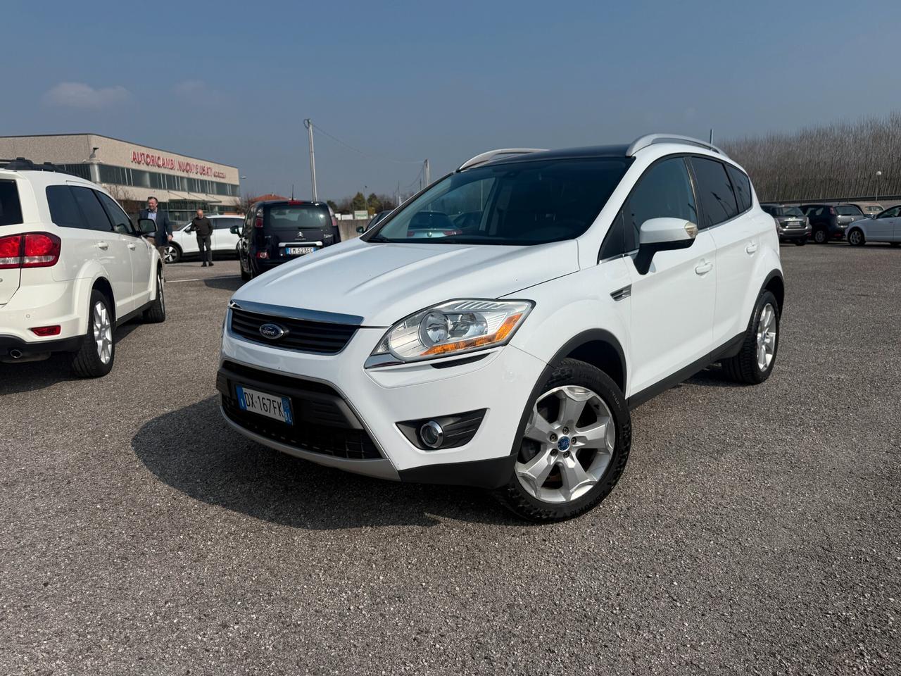 Ford Kuga 2.0 TDCi 136 CV 4WD Titanium DPF