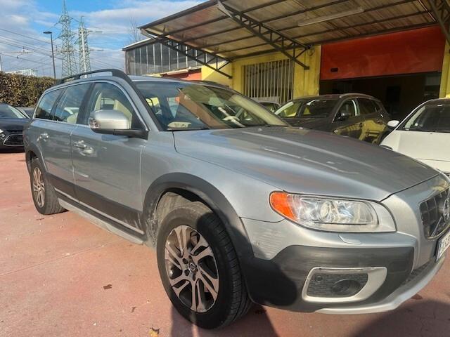 Volvo XC 70 XC70 D5 AWD Momentum, AUTOMATICA!!!