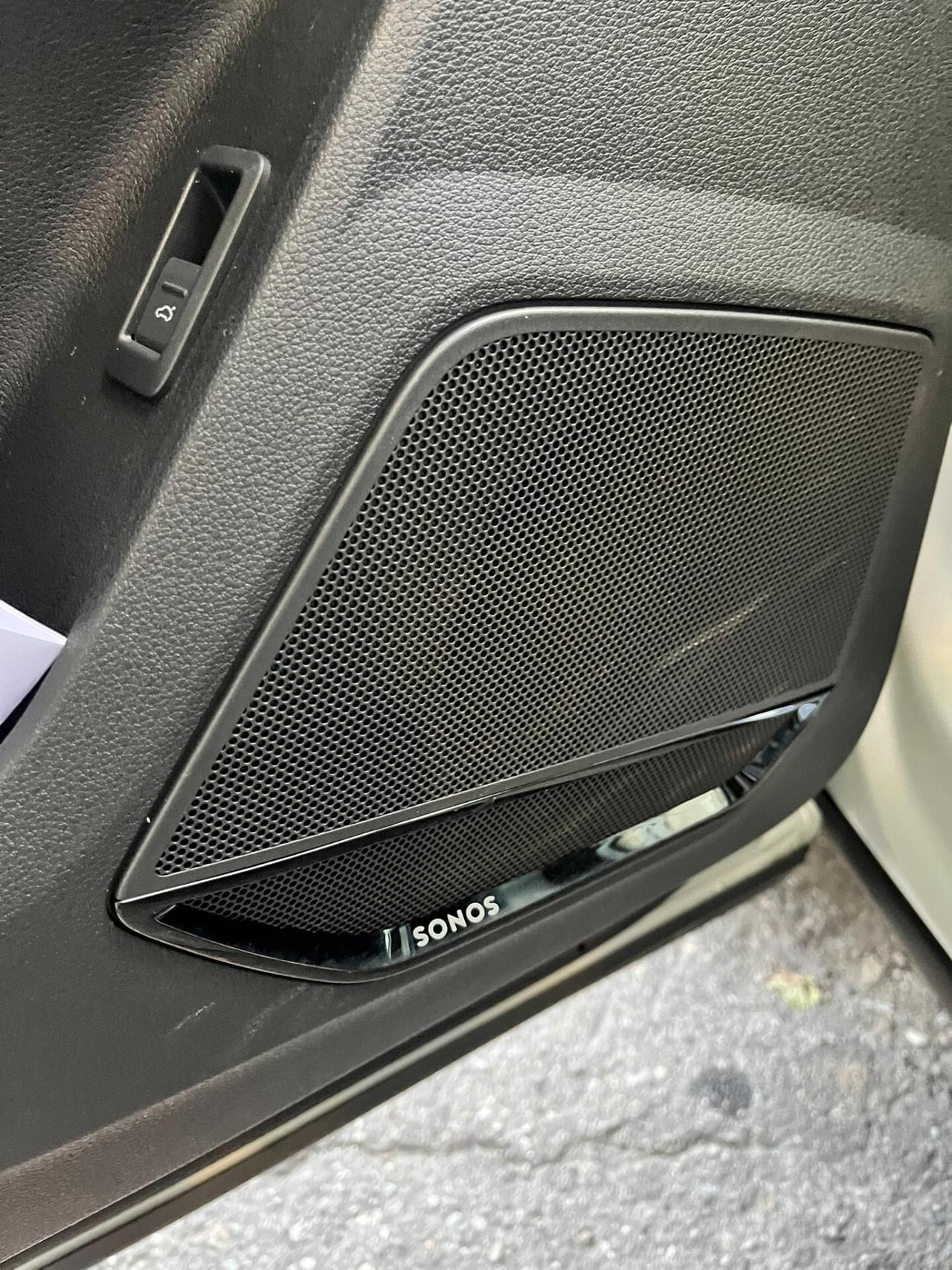 Audi RS Q3 edizione limitata 10 anni