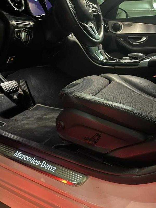MERCEDES-BENZ C 220 d S.W. 4Matic Auto Sport