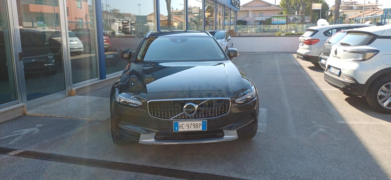 Volvo V90 Cross Country D4 AWD Geartronic Ocean Race