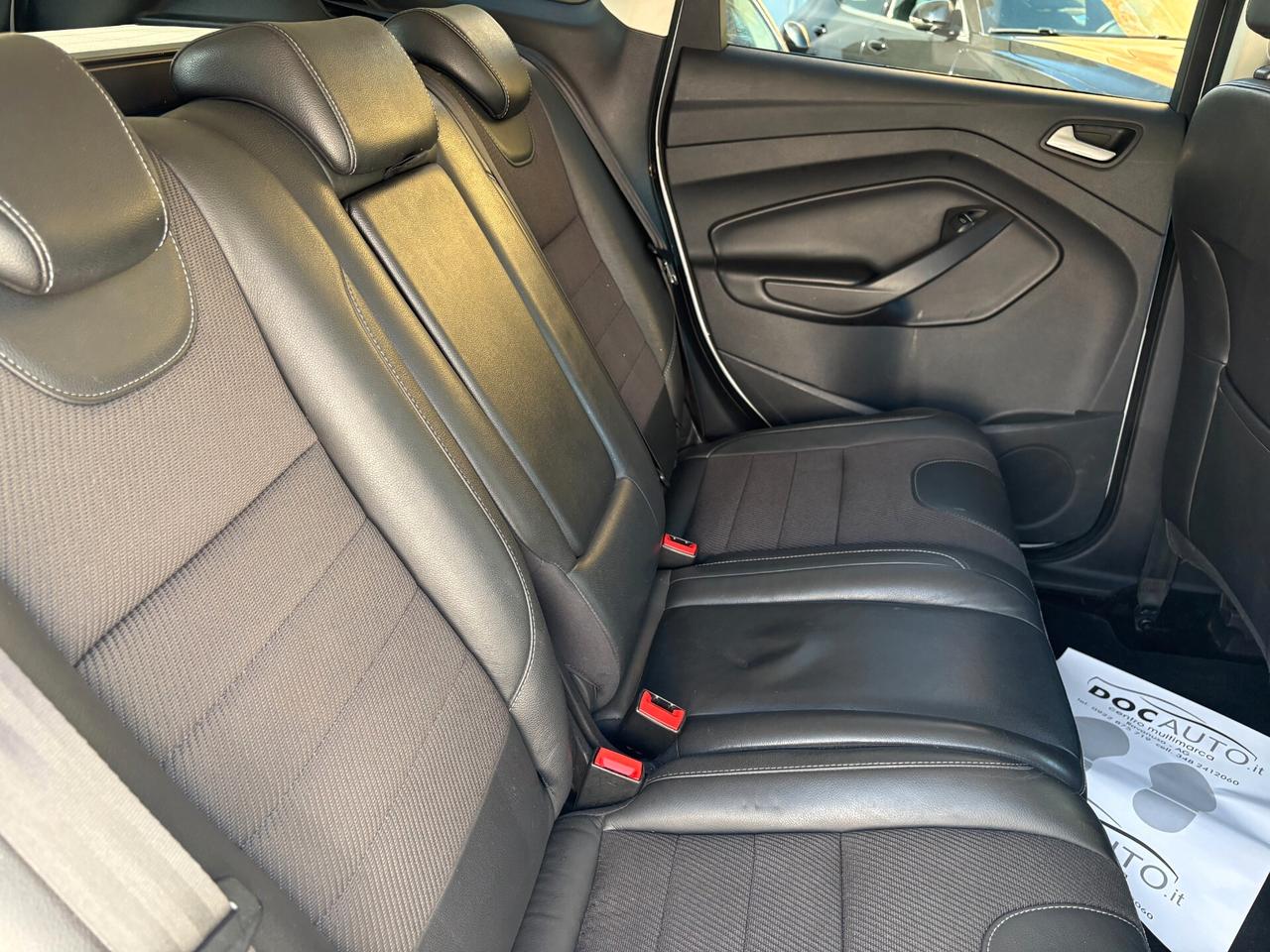 Ford Kuga 2.0 TDCI 120 CV S&S 2WD Titanium