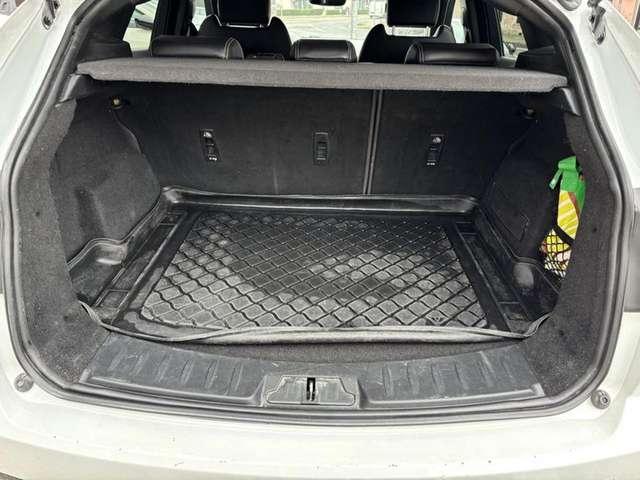 Jaguar E-Pace 2.0D 180 CV AWD aut. R-Dynamic SE