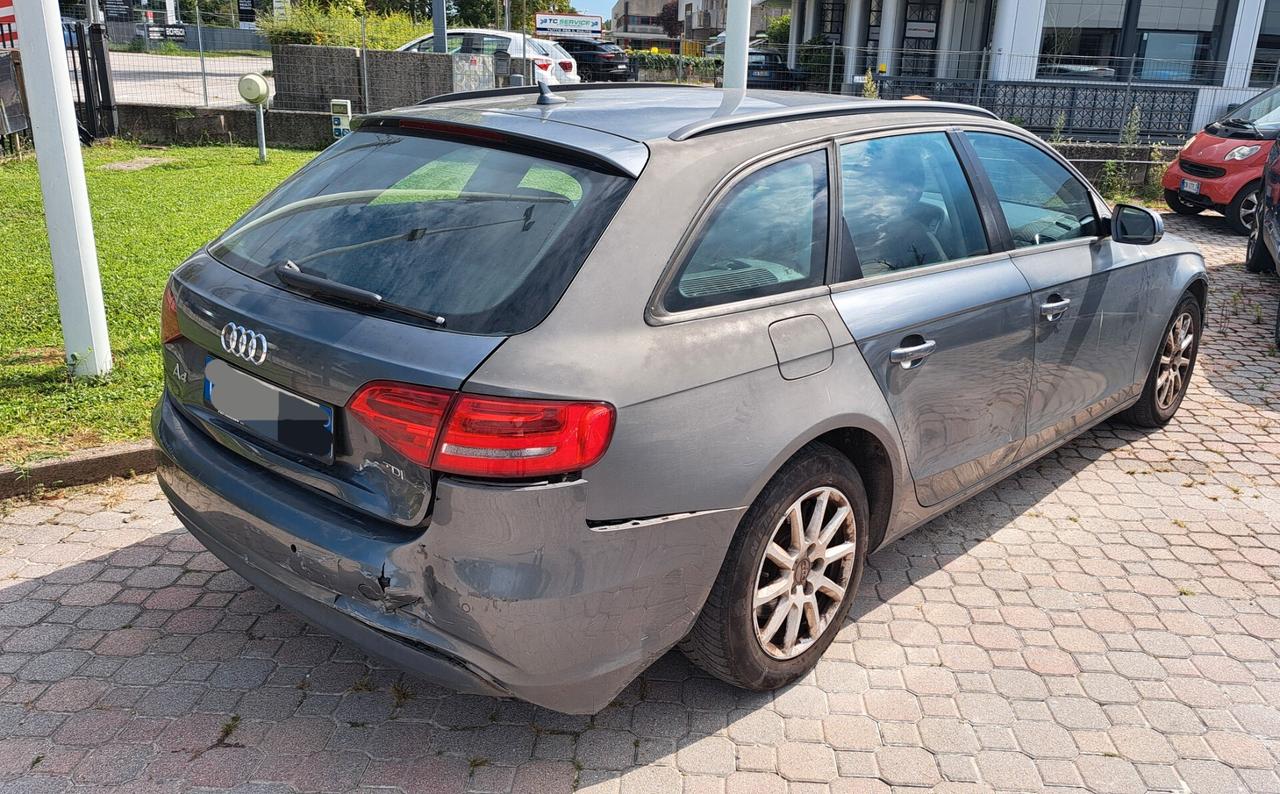 Audi A4 Avant 2.0 TDI 143CV F.AP. mult. Ambiente