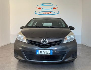 TOYOTA Yaris 1.0 5P Lounge