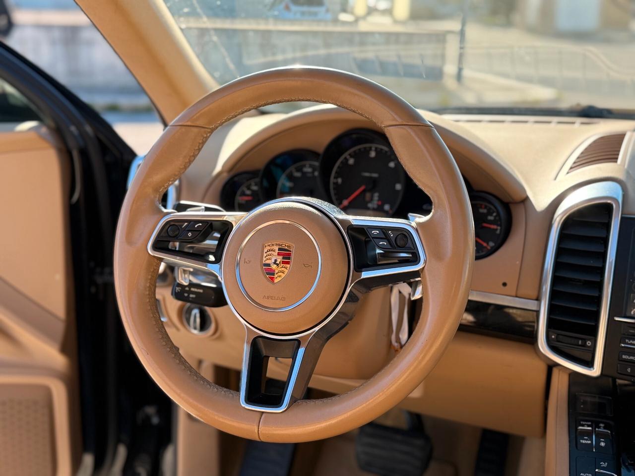 Porsche Cayenne 3.0 Diesel *TETTO , IVA ESPOSTA*