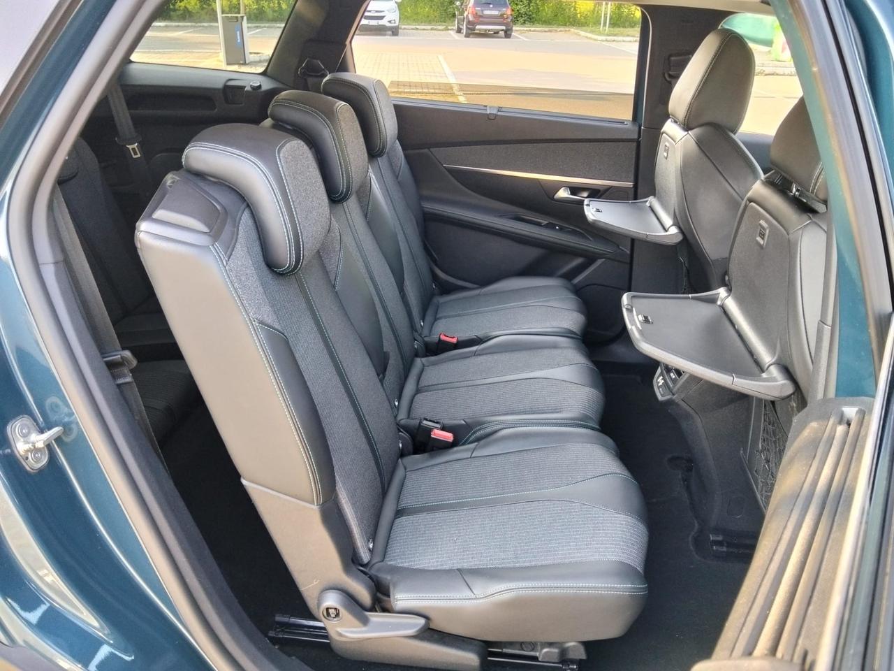 Peugeot 5008 BlueHDi 130 S&S EAT8 Automatic*7Posti*Full