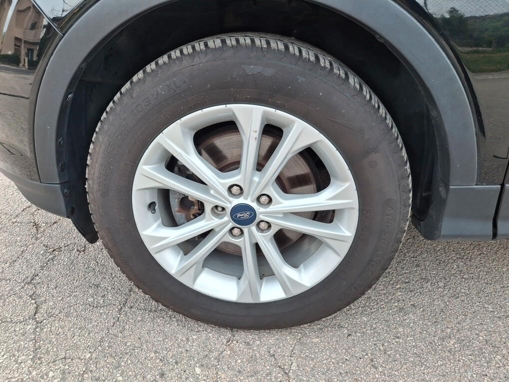 Ford Kuga 1.5 TDCI 120cv 2WD Titanium - 2018