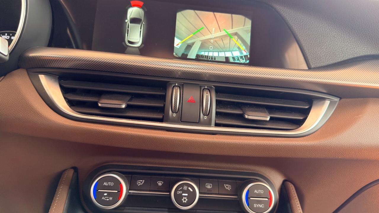 Alfa Romeo Stelvio 2.2 Turbodiesel 210 CV AT8 Q4 Executive