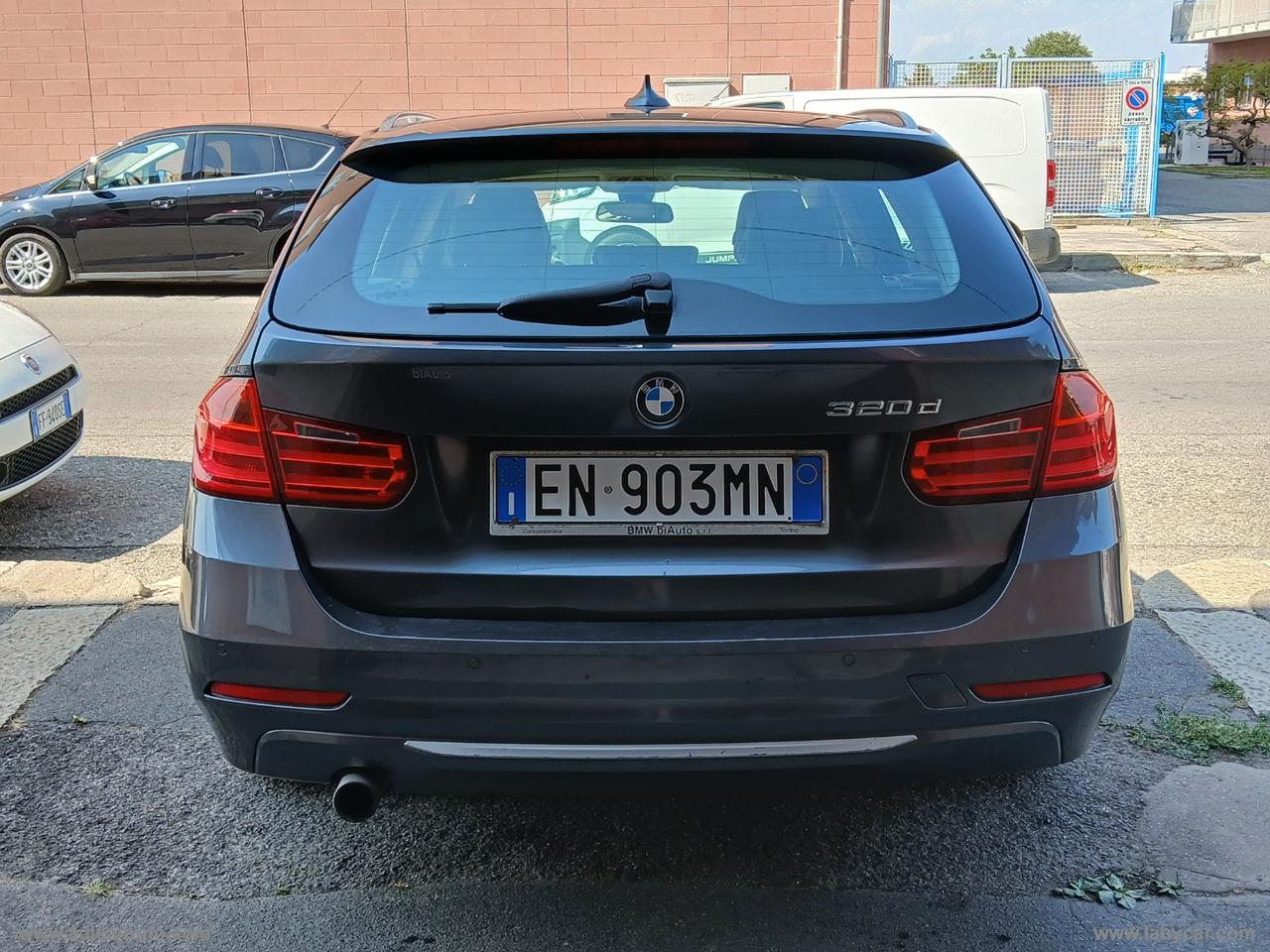 BMW 320d Touring Modern