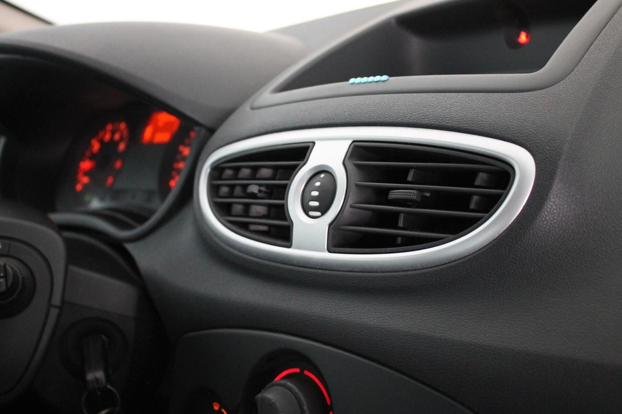 Renault Clio 1.2 16V 5 porte GPL Dynamique