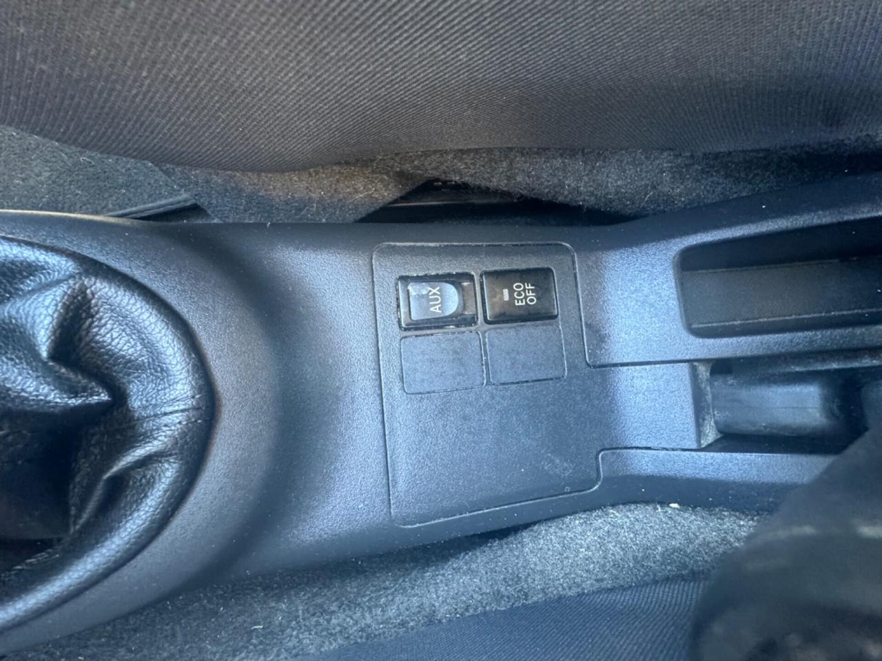 Toyota Yaris 1.3 5 porte 2009 neopatentati