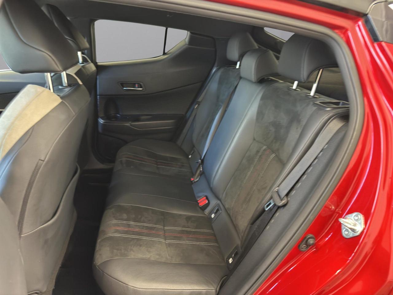 Toyota C-HR 2.0h GR Sport e-cvt