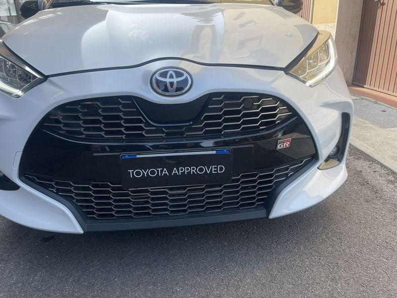 Toyota Yaris Hybrid GR Sport MY22