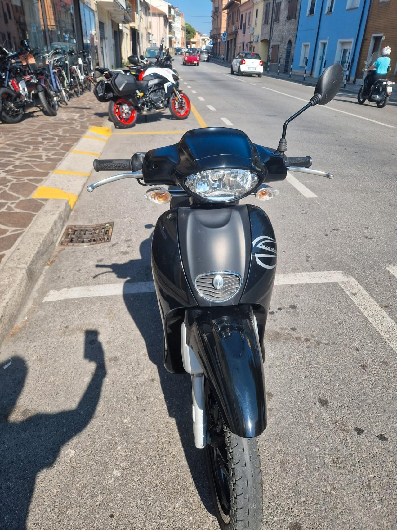 Aprilia Scarabeo 50 2T Street Nero (250)