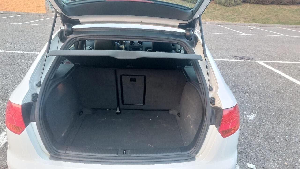 Audi A3 2.0 16V TDI Sline
