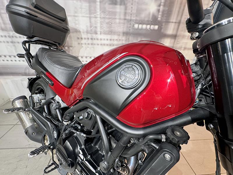 Benelli Leoncino 500