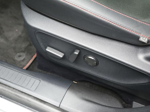 FORD Kuga 2.5 Plug In Hybrid 243CV CVT 2WD ST-Line X