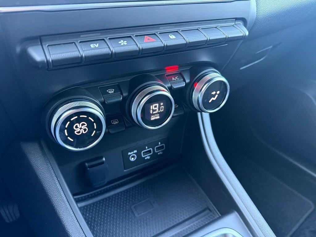 Renault Captur 1.6 hybrid Techno E-Tech 145cv auto