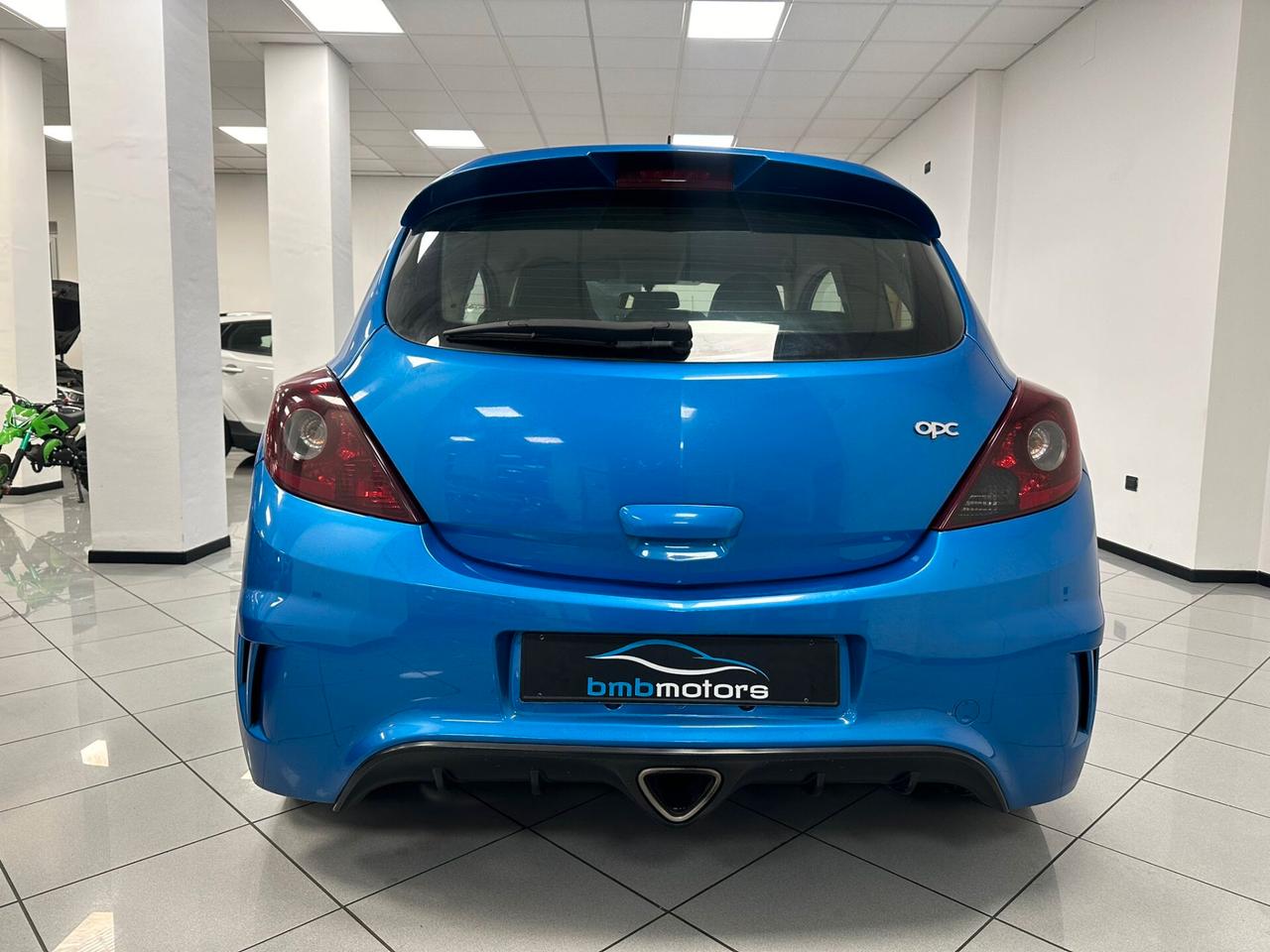 Opel Corsa 1.6 T 192CV 3 porte OPC